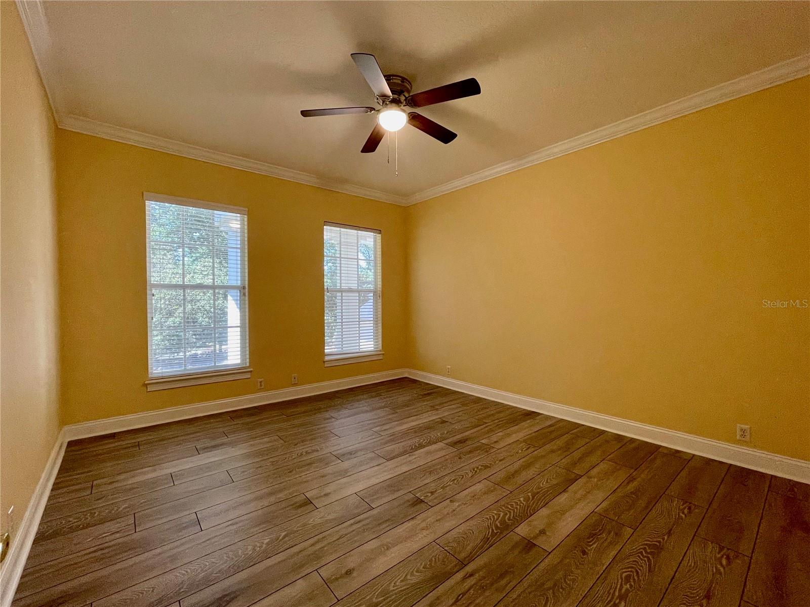 KEENES POINTE - Residential