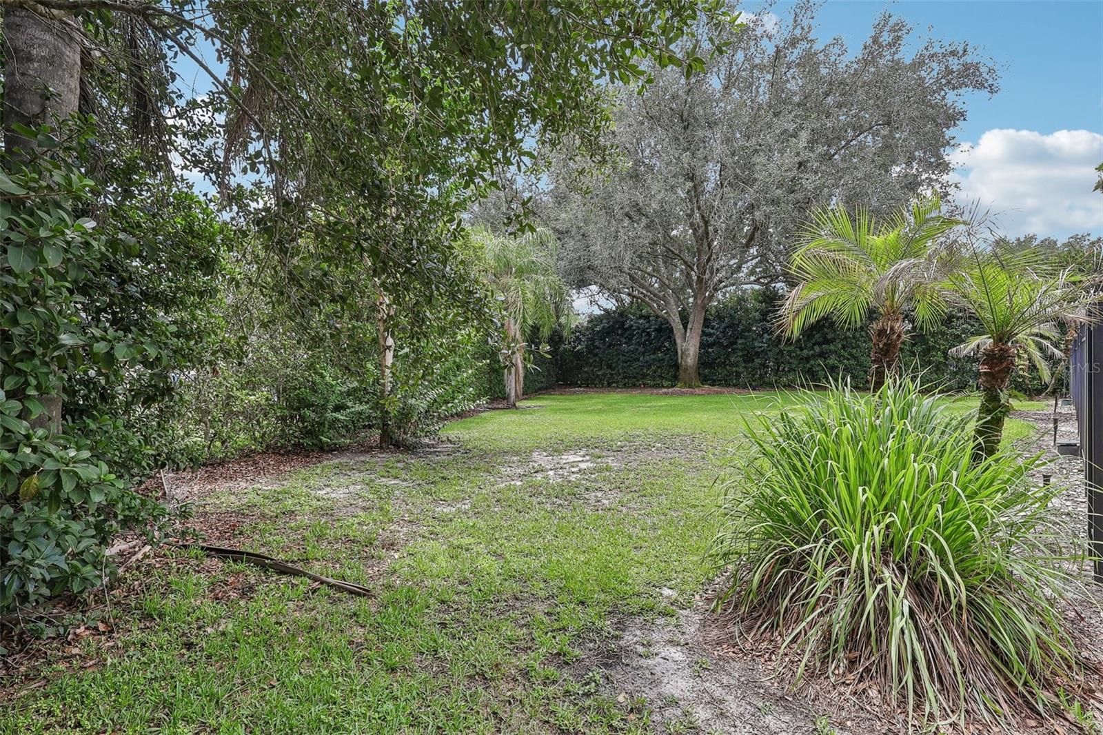 KEENES POINTE - Residential