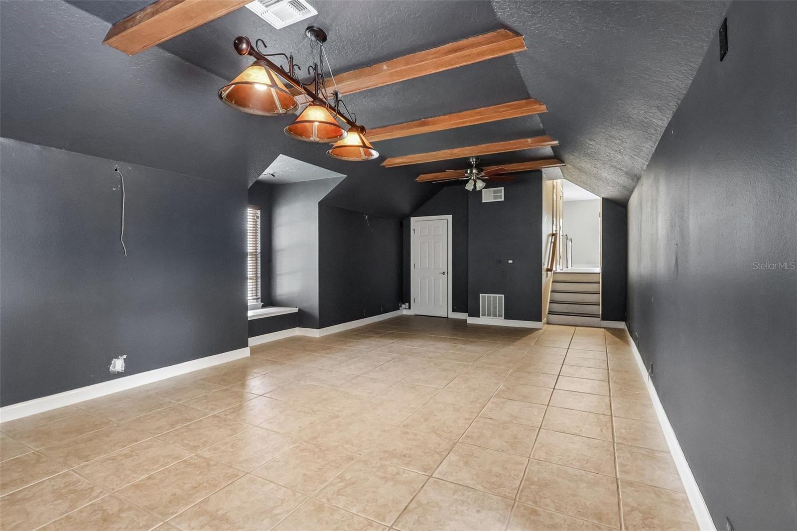 KEENES POINTE - Residential