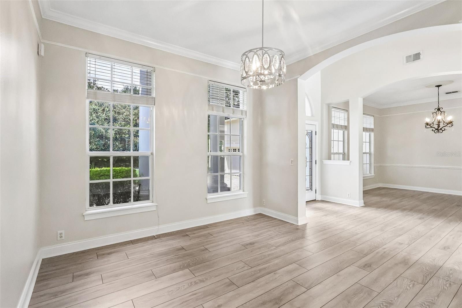 KEENES POINTE - Residential