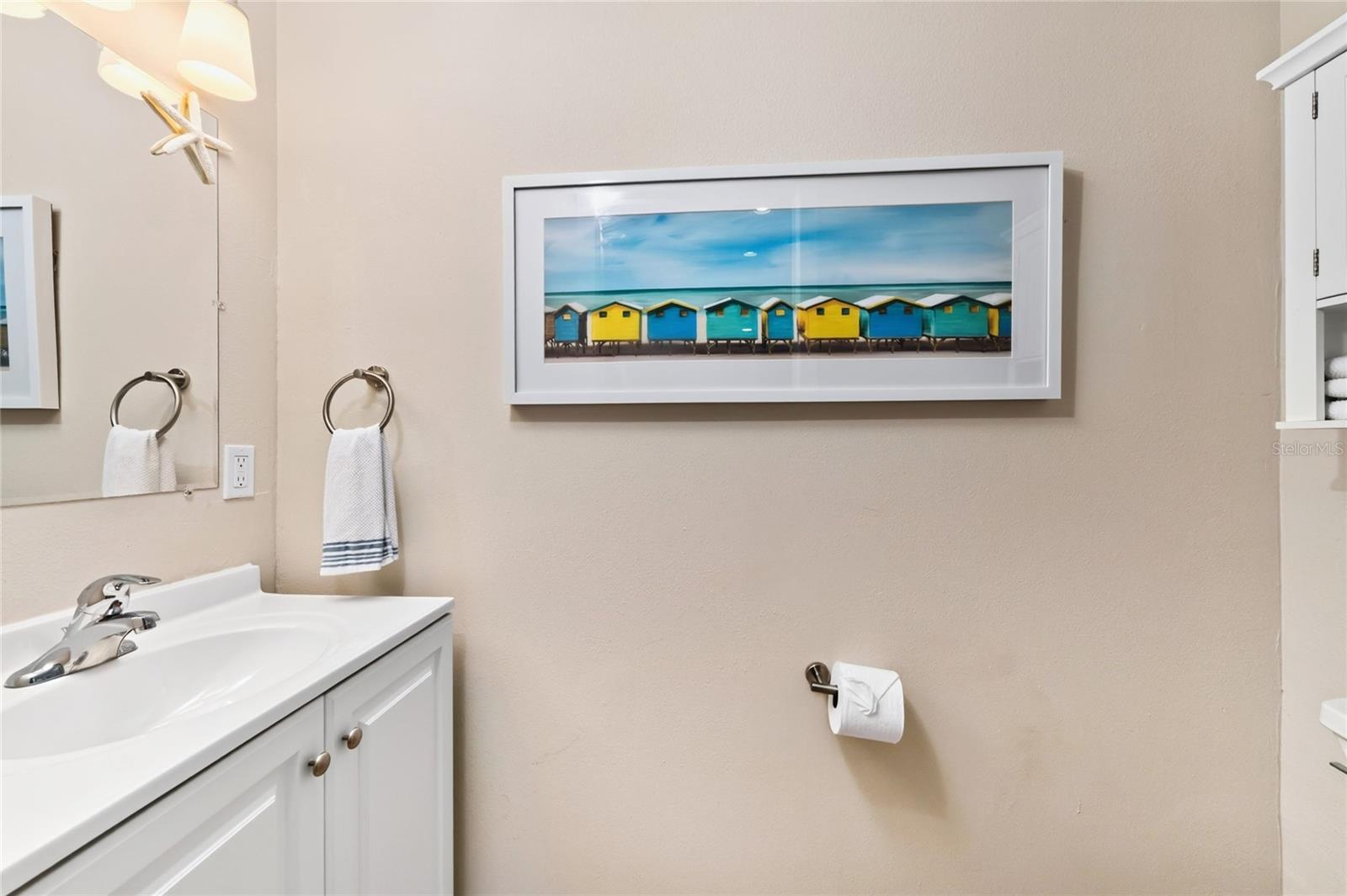 ENGLEWOOD SHORES - Residential
