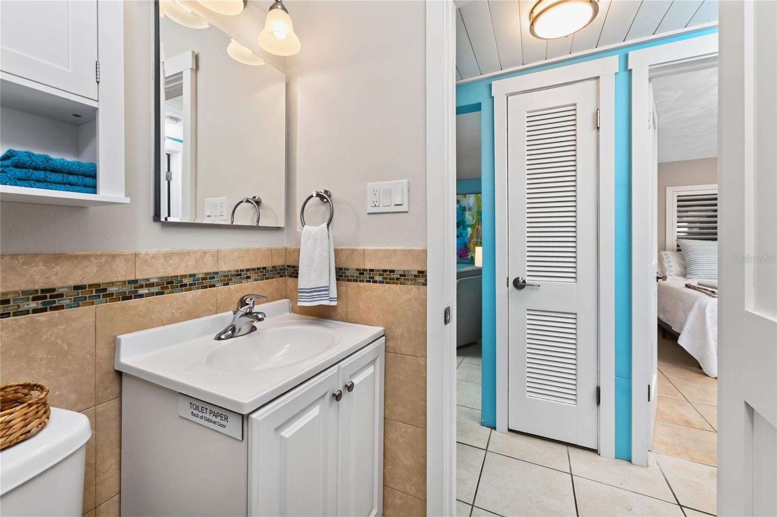 ENGLEWOOD SHORES - Residential