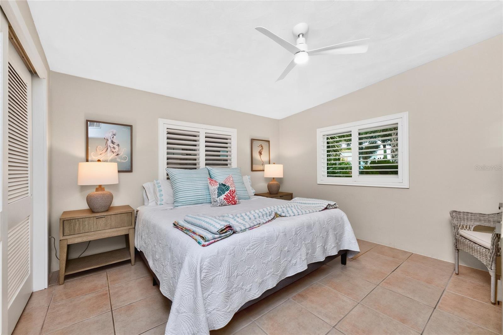 ENGLEWOOD SHORES - Residential