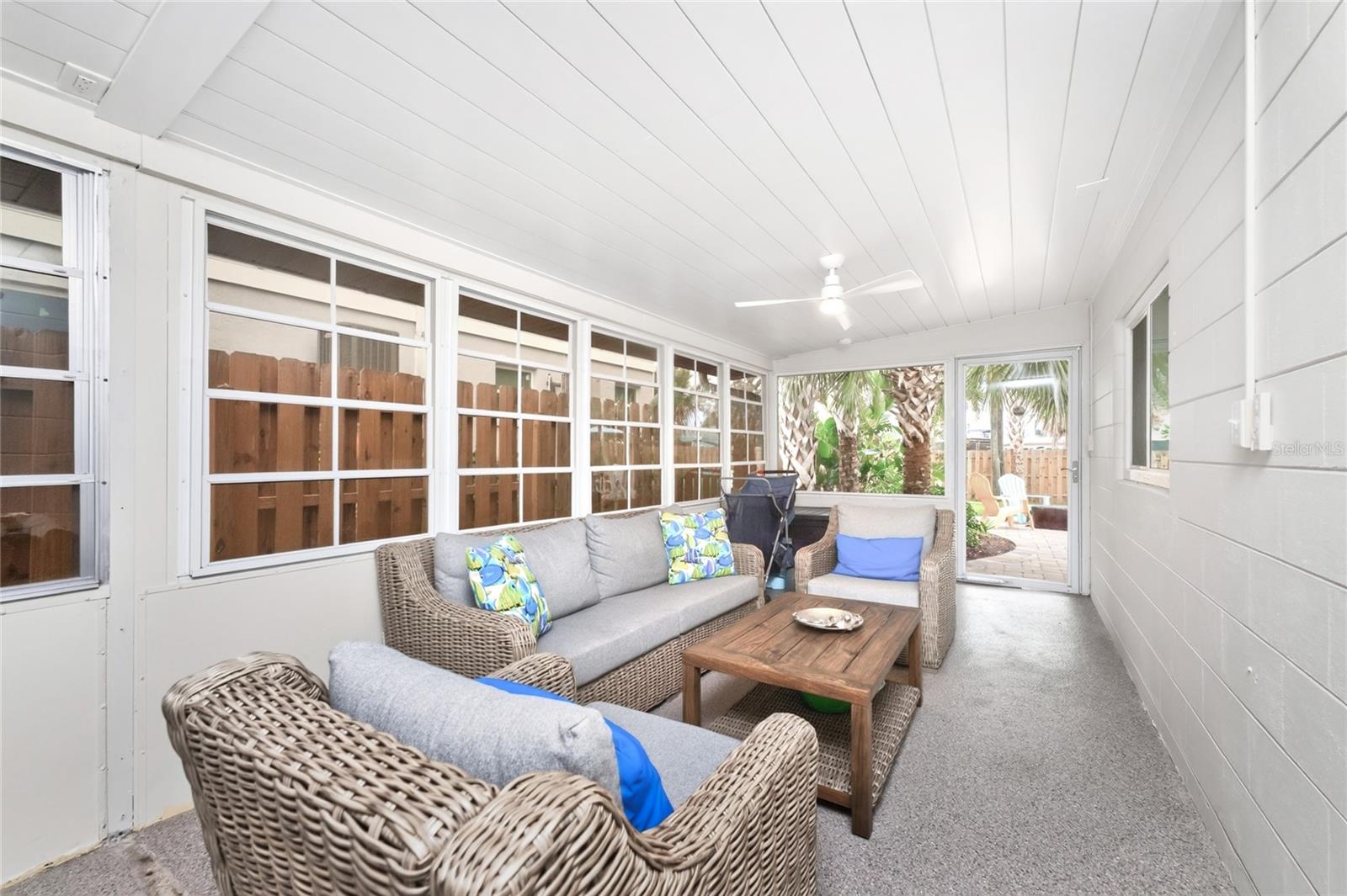 ENGLEWOOD SHORES - Residential