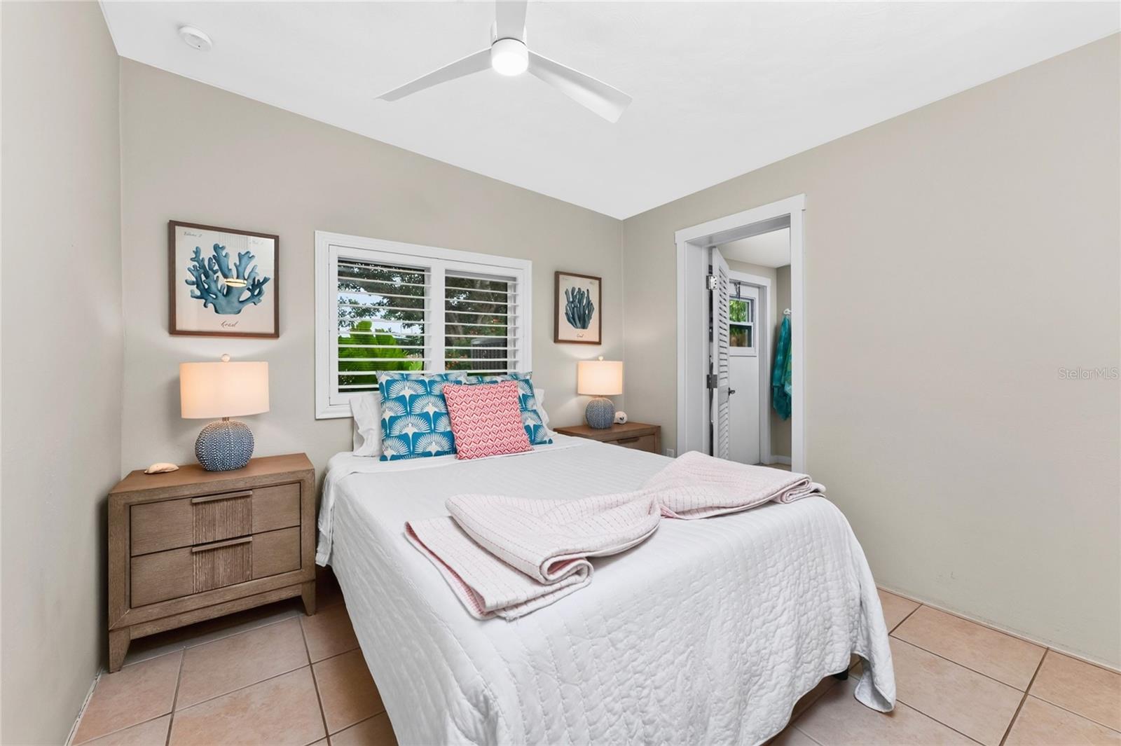 ENGLEWOOD SHORES - Residential