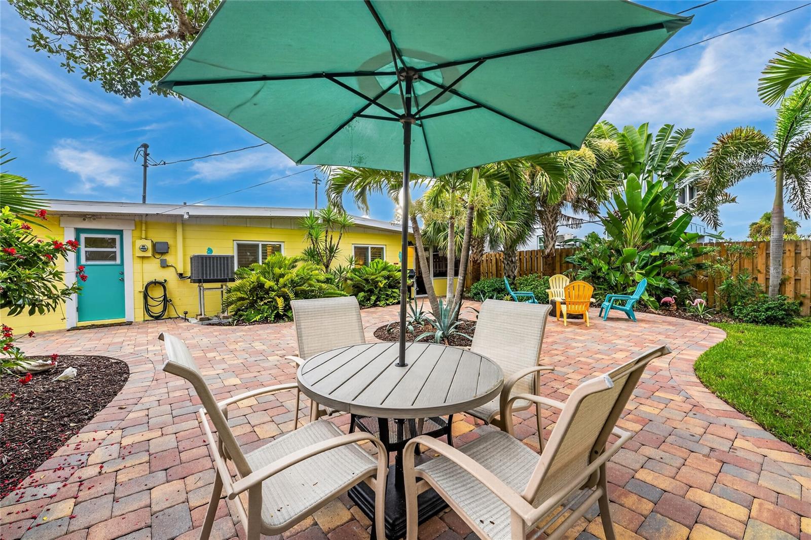 ENGLEWOOD SHORES - Residential