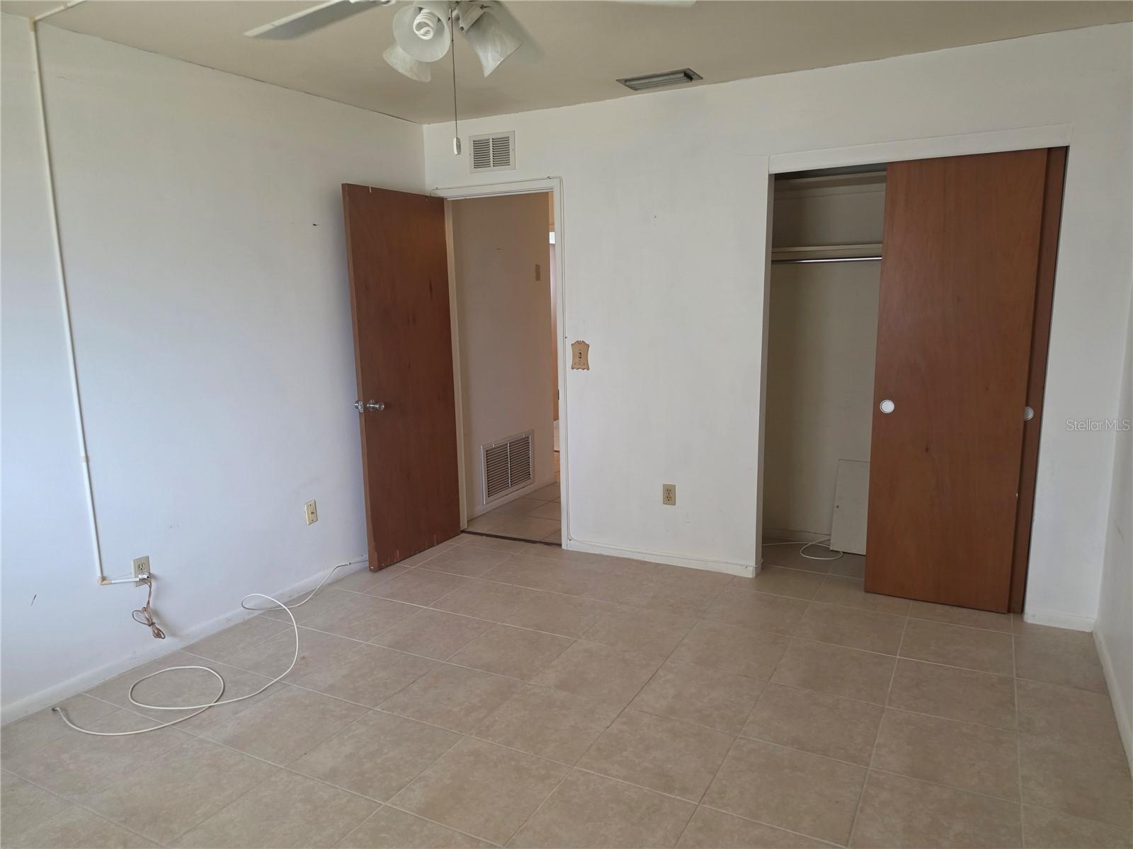 TOWN APTS CONDO - Residential