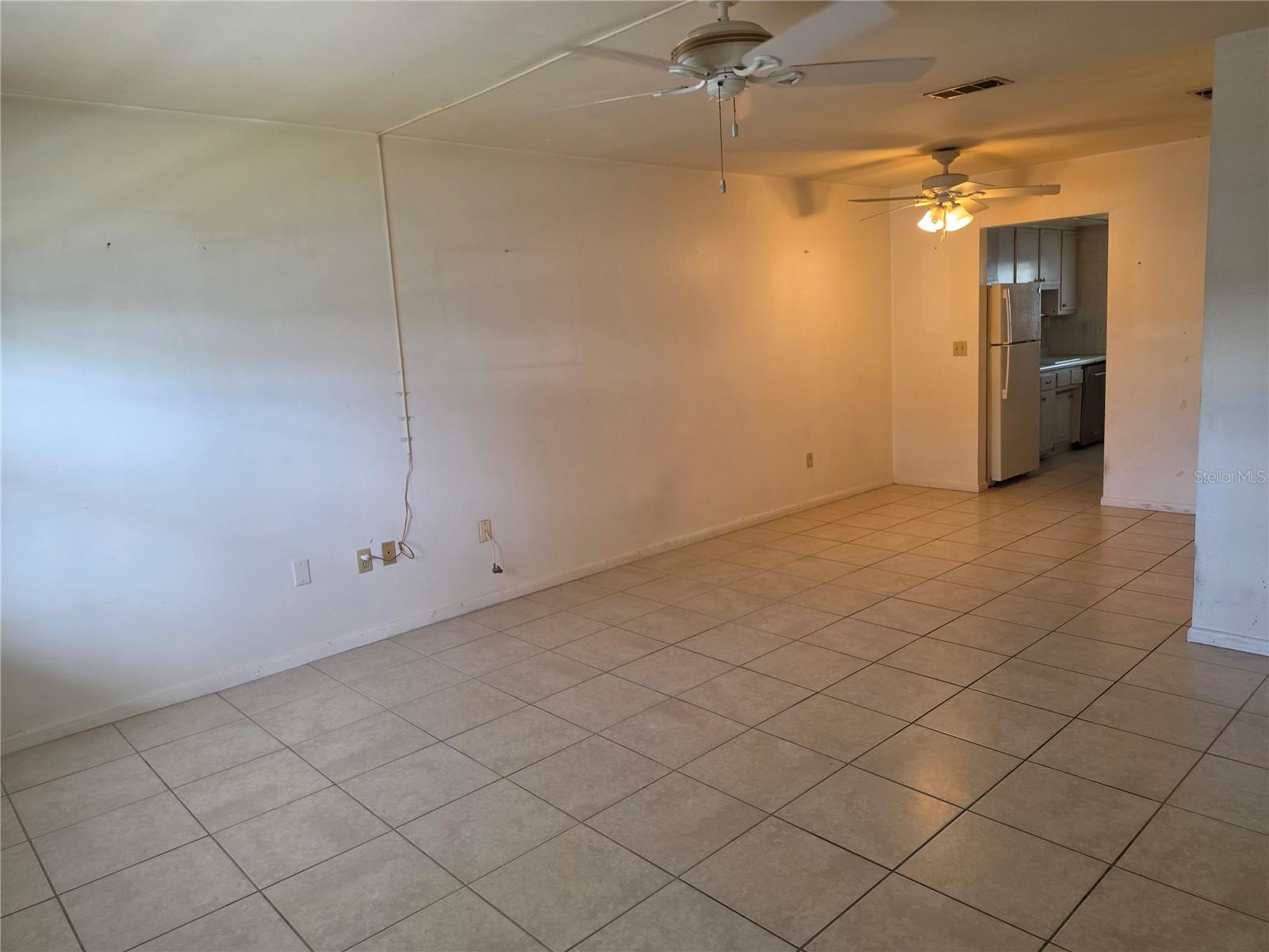 TOWN APTS CONDO - Residential