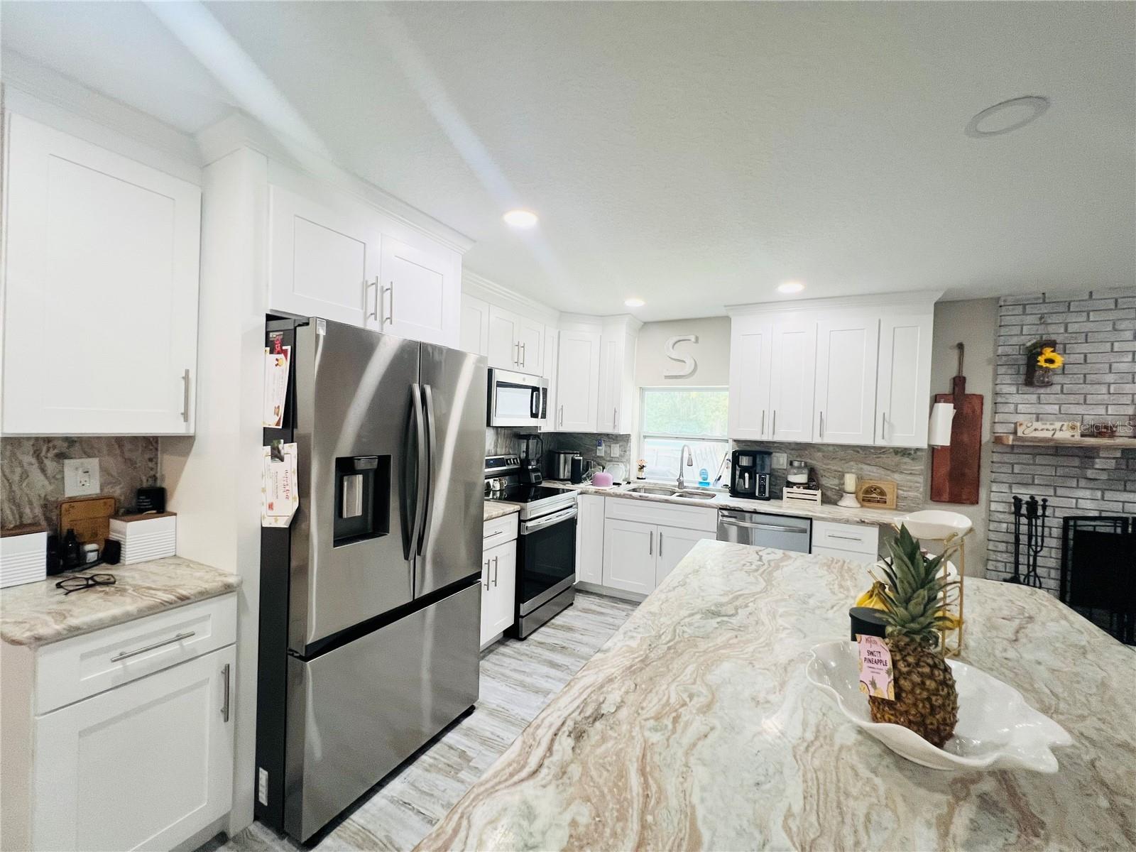 PARKWOOD ACRES - Residential