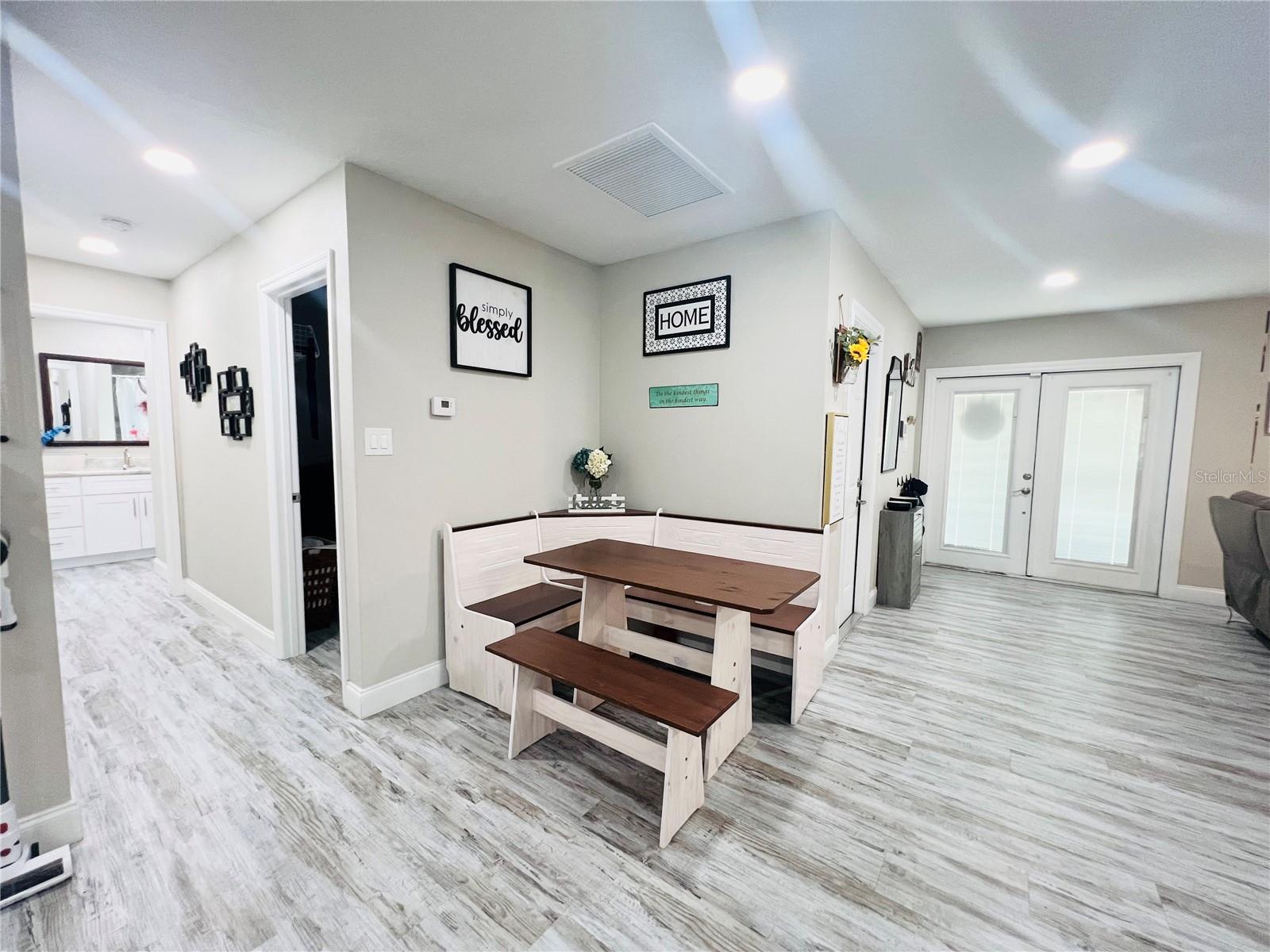 PARKWOOD ACRES - Residential