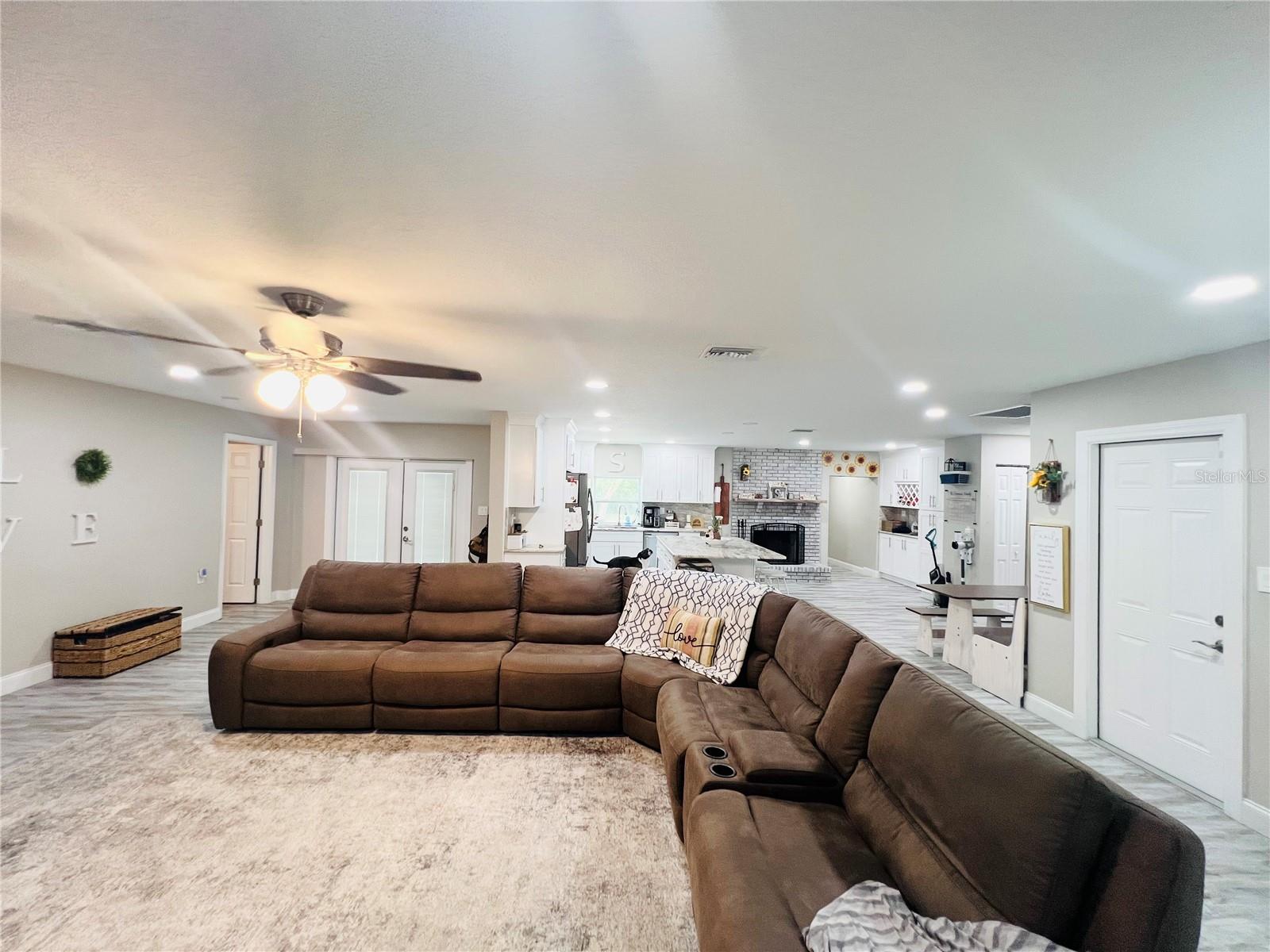 PARKWOOD ACRES - Residential