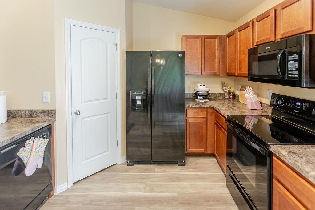 ROYAL HIGHLANDS - Residential