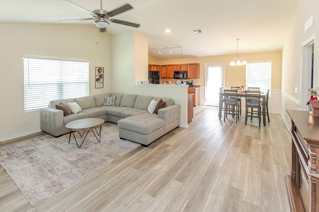 ROYAL HIGHLANDS - Residential