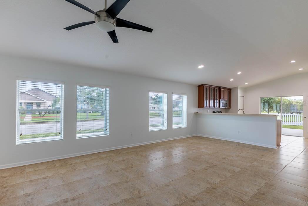 VENETIAN BAY PH 1B UNIT 2 - Residential