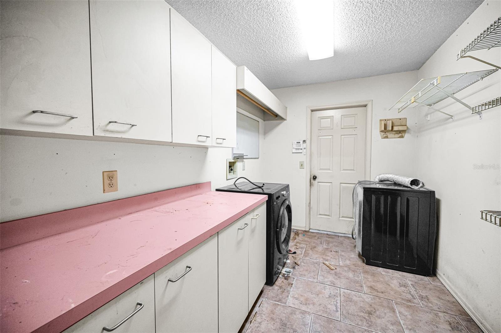 WEATHERSTONE - Residential