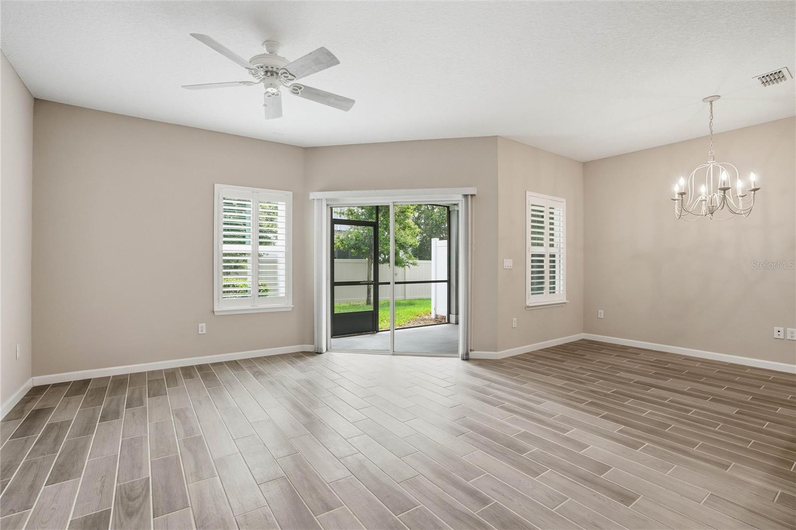 POTTSBURG POINTE - Residential