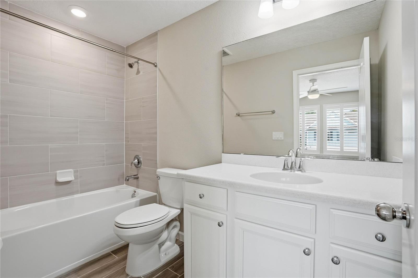 POTTSBURG POINTE - Residential