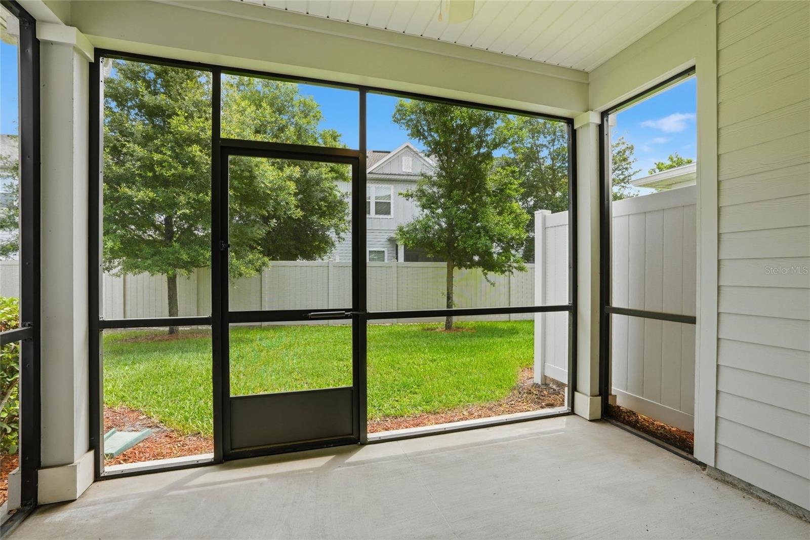 POTTSBURG POINTE - Residential