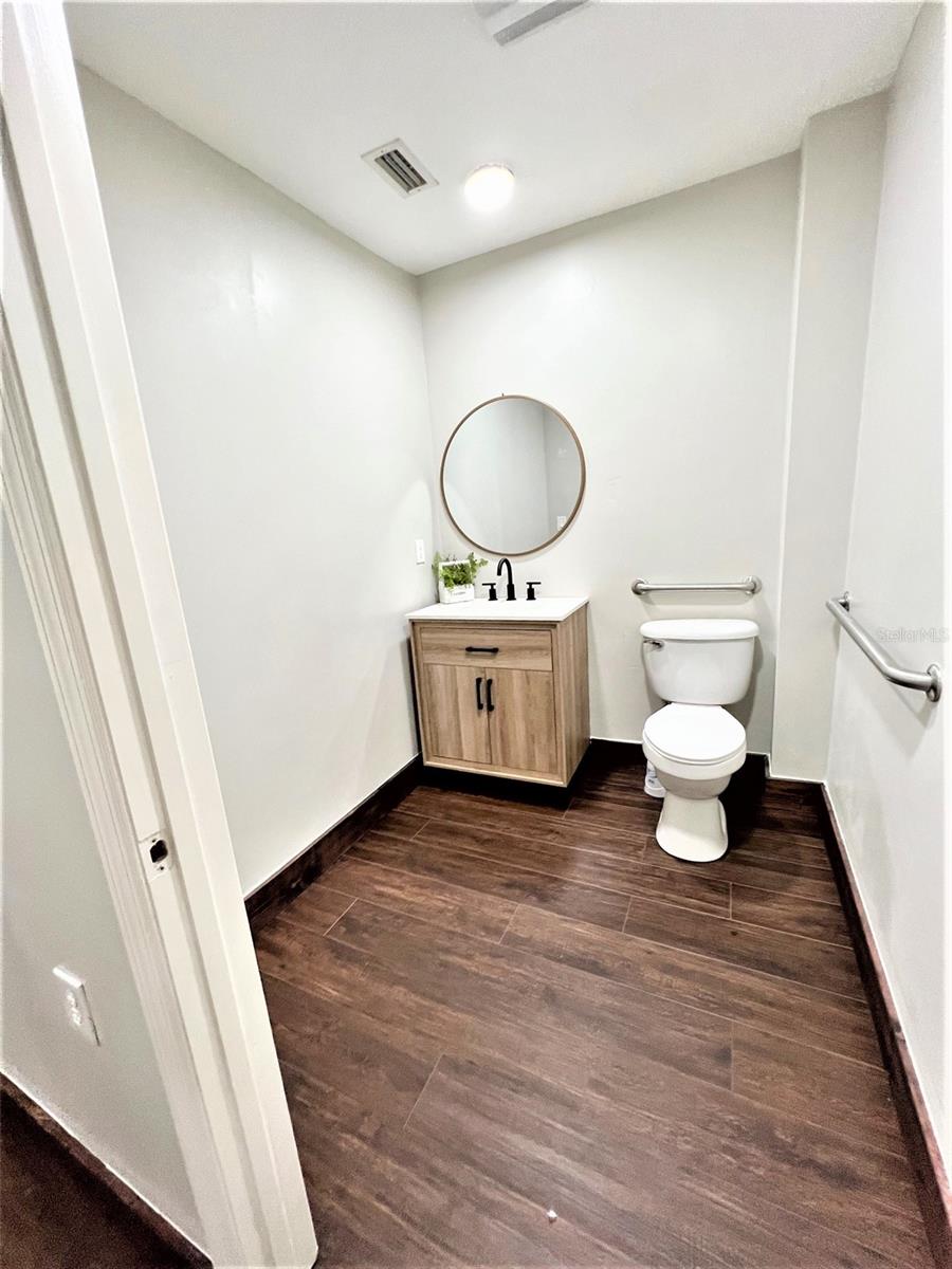 GRACE PARK - Commercial Lease
