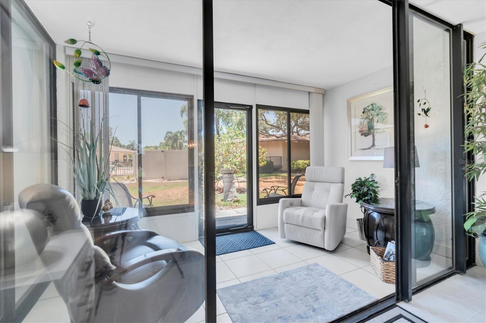 VILLAS DE GOLF CONDO - Residential
