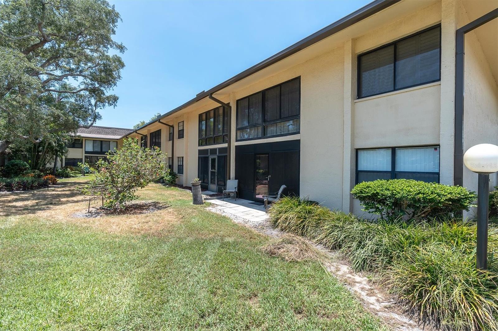 VILLAS DE GOLF CONDO - Residential