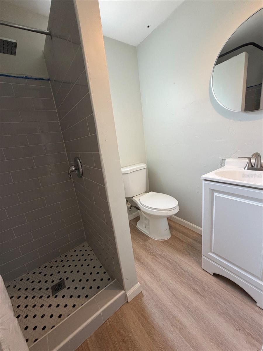 EVANS JAMES D SUB - Residential Lease