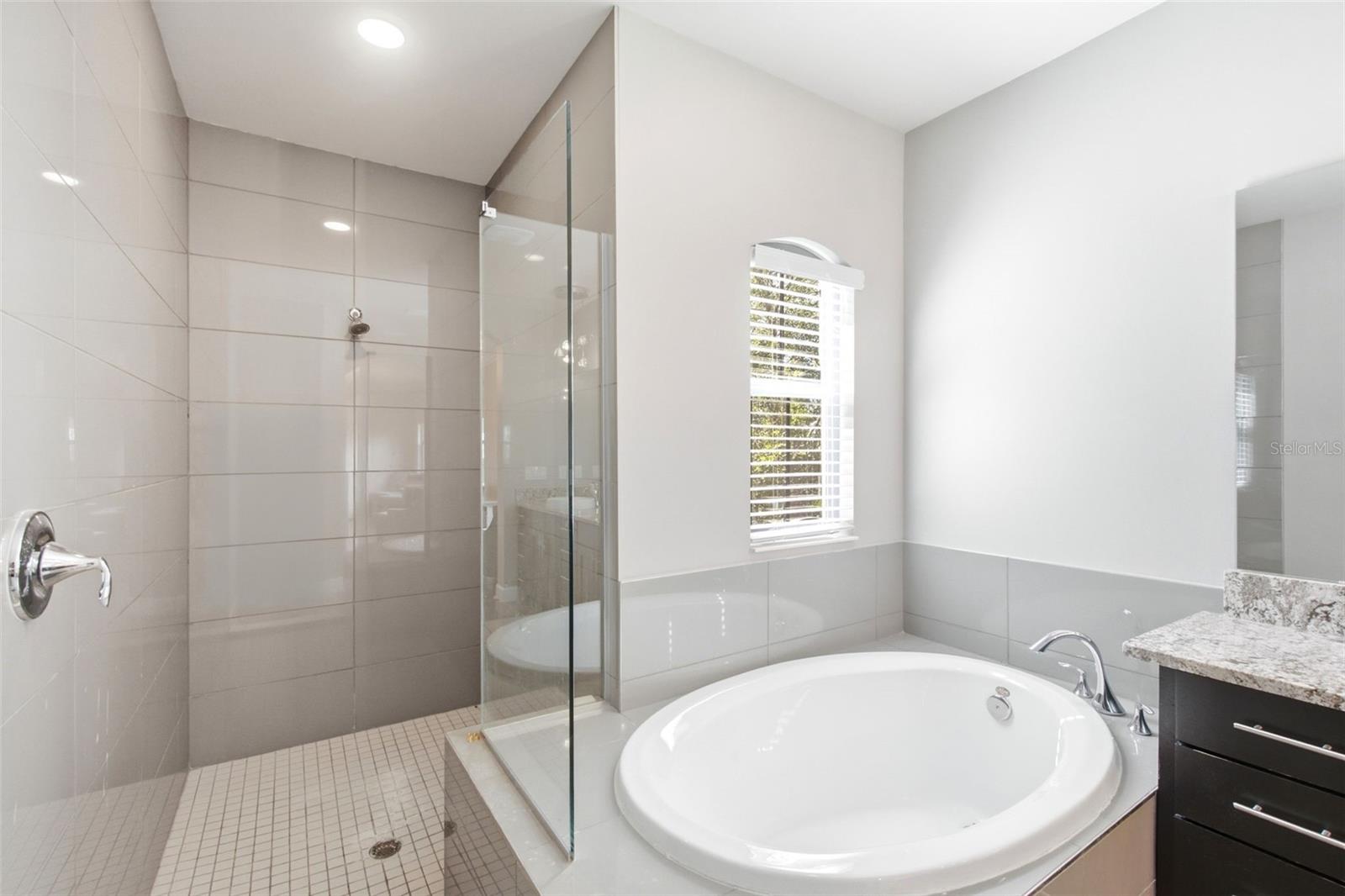 LAKESIDE AT TOSCANA - Residential