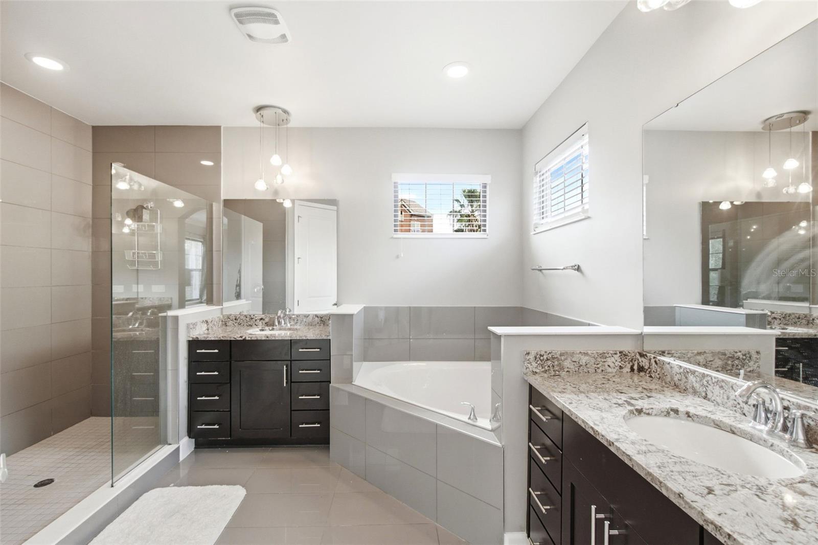 LAKESIDE AT TOSCANA - Residential