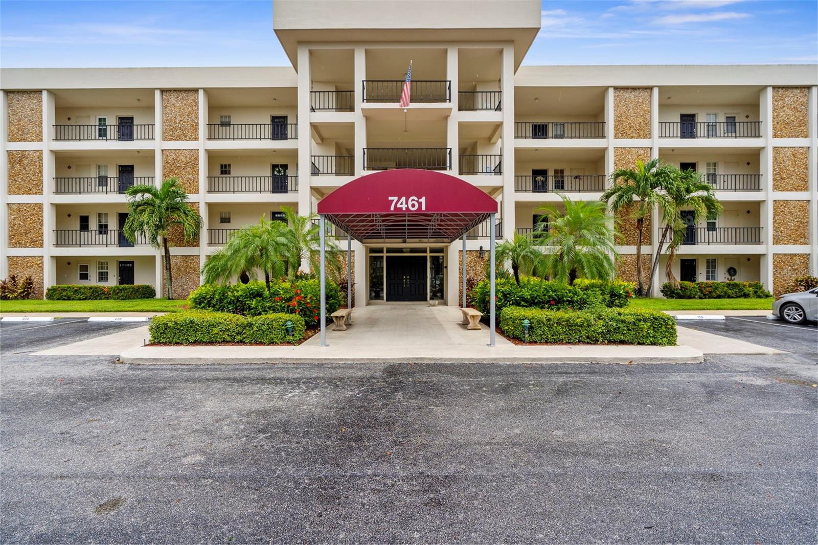 Welcome to 7461 W Country Club Dr N #301, a bright and spacious 2-bedroom, 2-bath condo with a den offering 1,390 sq. ft. of comfortable living in one of Sarasota’s most convenient locations. Step inside to find an inviting open layout filled with natural light and a private balcony overlooking the lush greens of the Palm Aire golf course—perfect for enjoying your morning coffee or evening sunset in peace.

This third-floor corner unit delivers exceptional value for its size, with generously sized rooms and abundant storage throughout. The maintenance-free building allows you to fully enjoy the Florida lifestyle without the hassle—just lock up and go.

Located minutes from University Town Center (UTC) shopping and dining, the new Mote Marine Aquarium, and Sarasota’s best beaches, this condo offers the ideal blend of tranquility and convenience. Whether you’re a full-time resident or looking for a seasonal retreat, you’ll appreciate the relaxing setting, easy access to everything, and unbeatable price point for this sought-after area.