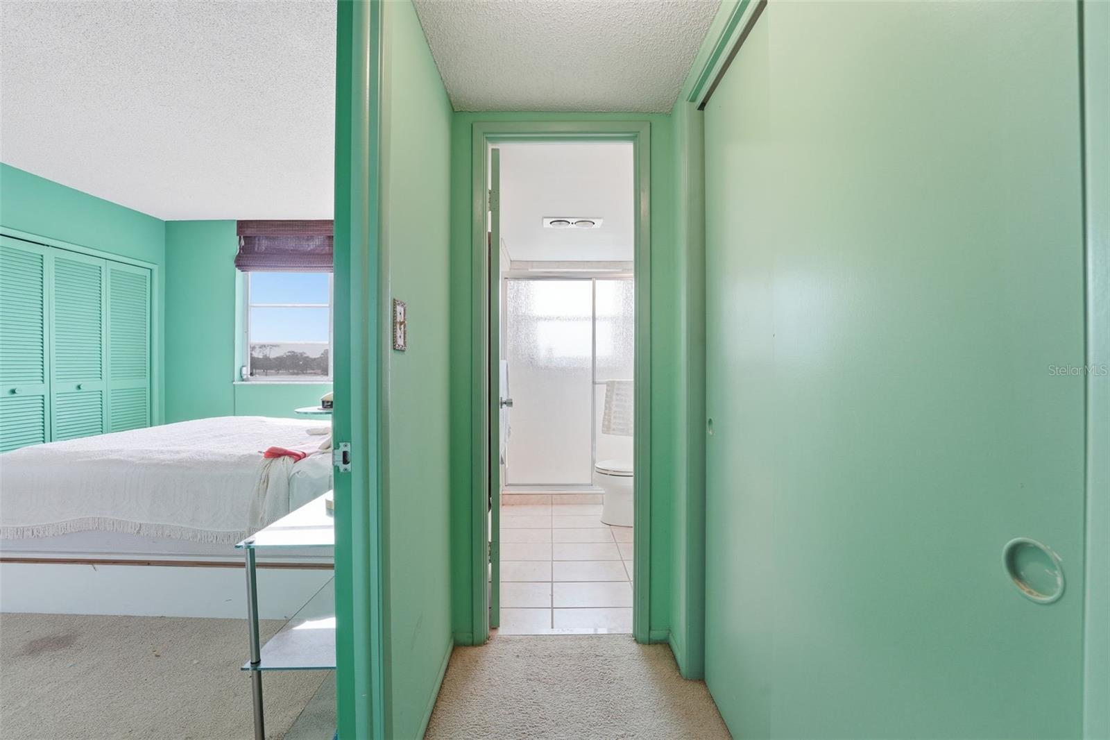 NO 1 PALM-AIRE DESOTO LAKES CC APT CONDO - Residential