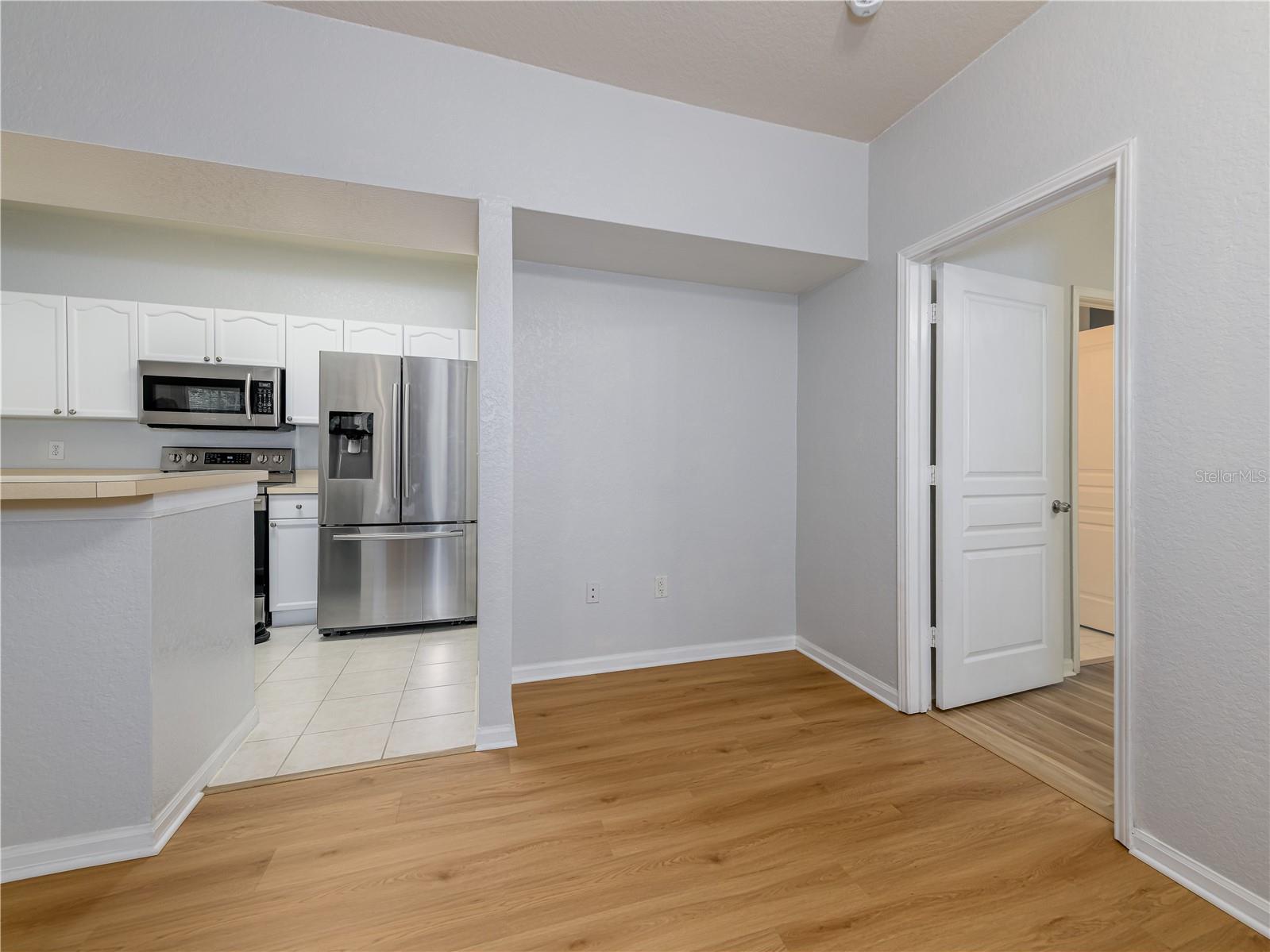 OXFORD PLACE AT TAMPA PALMS A - Residential Lease