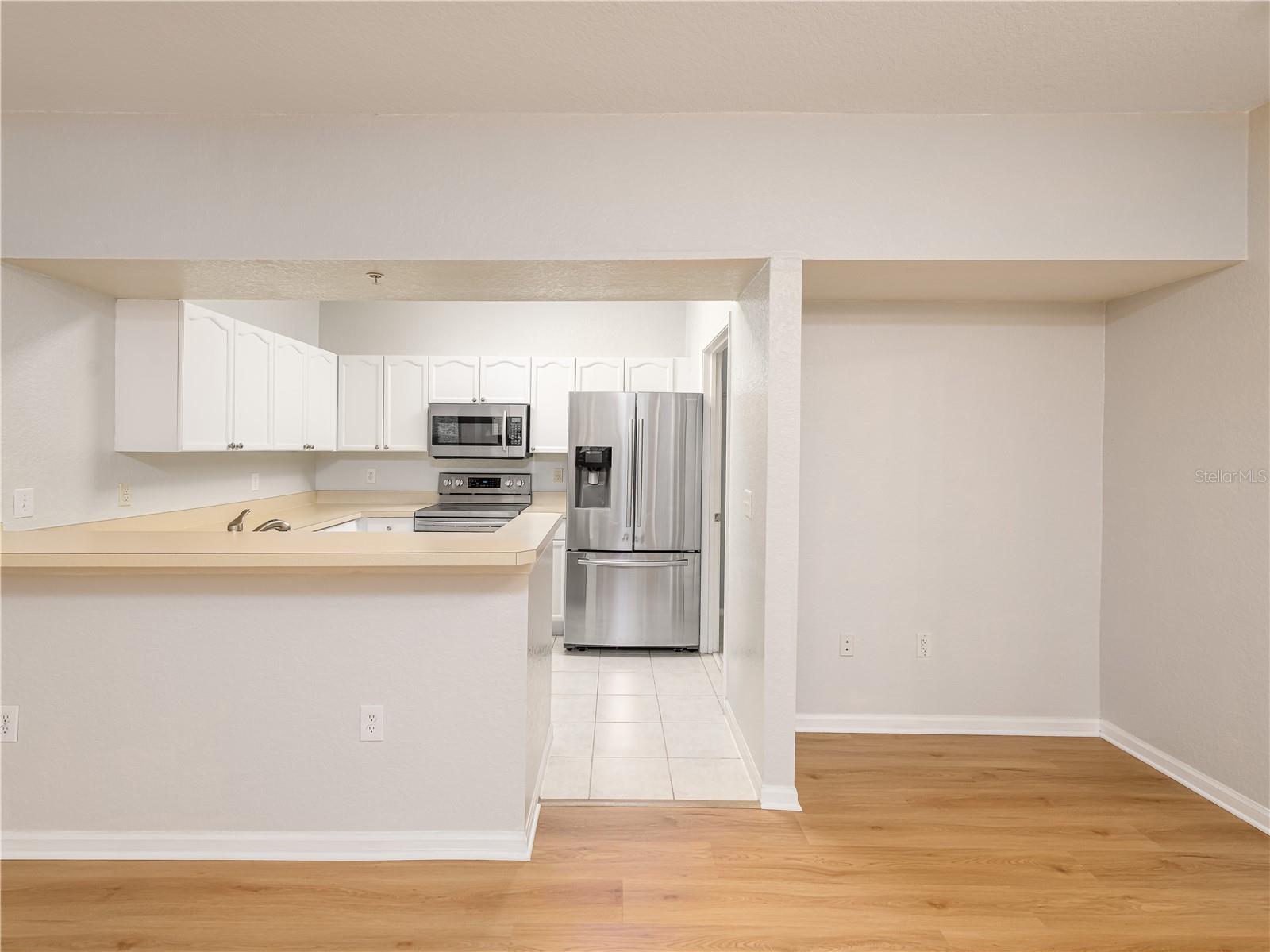 OXFORD PLACE AT TAMPA PALMS A - Residential Lease