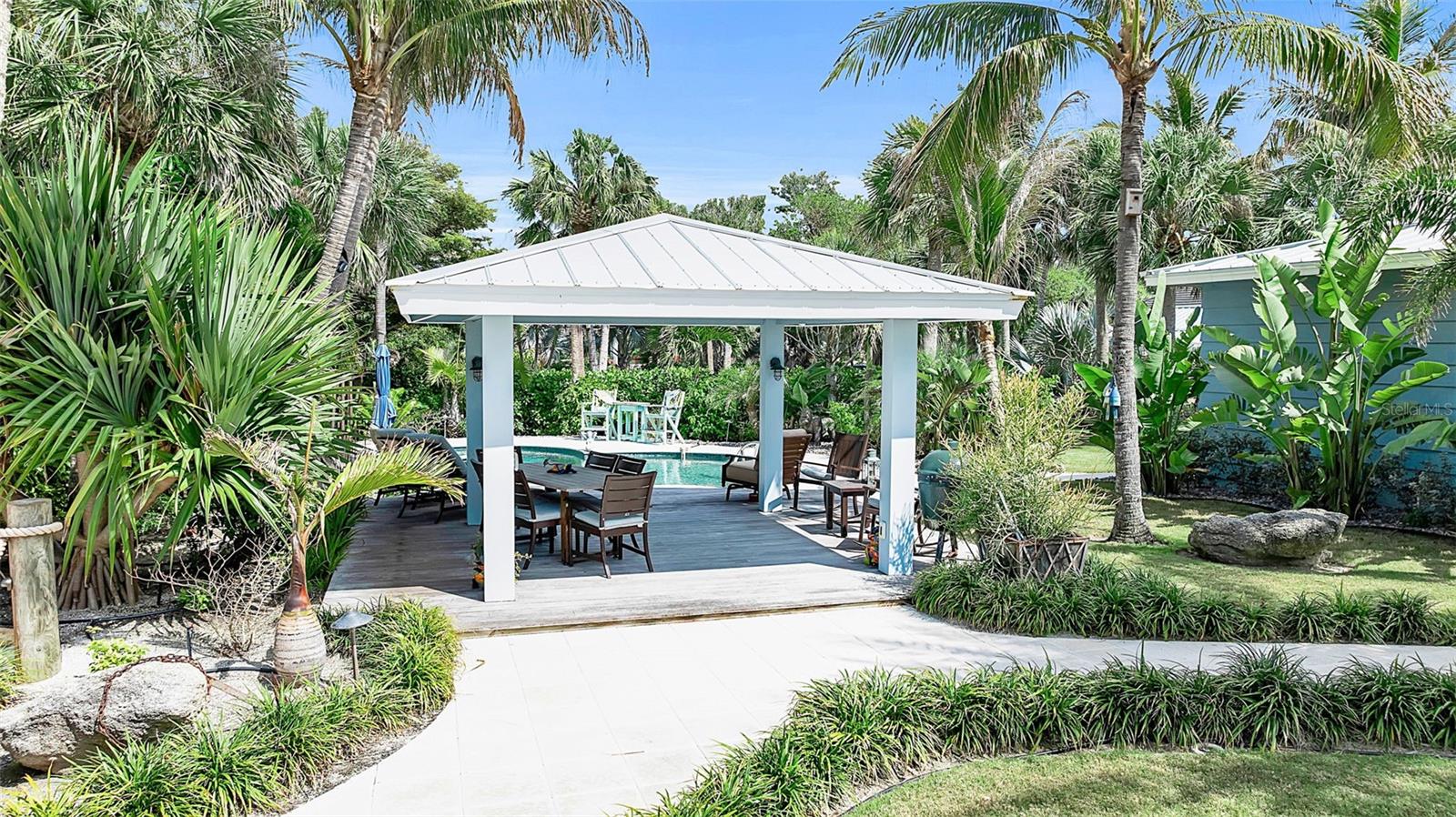 CASEY KEY - Residential