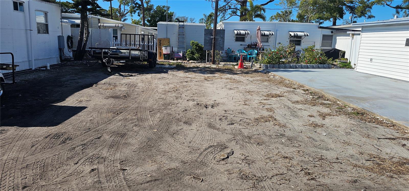PARADISE BAY ESTATES CO-OP - Land