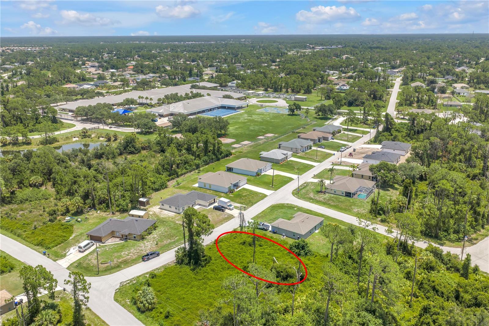 PORT CHARLOTTE SUB 33 - Land