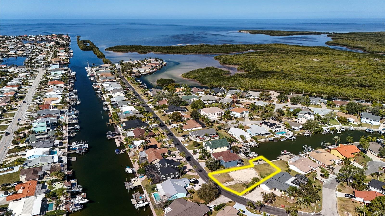 GULF HARBORS WOODLANDS - Land