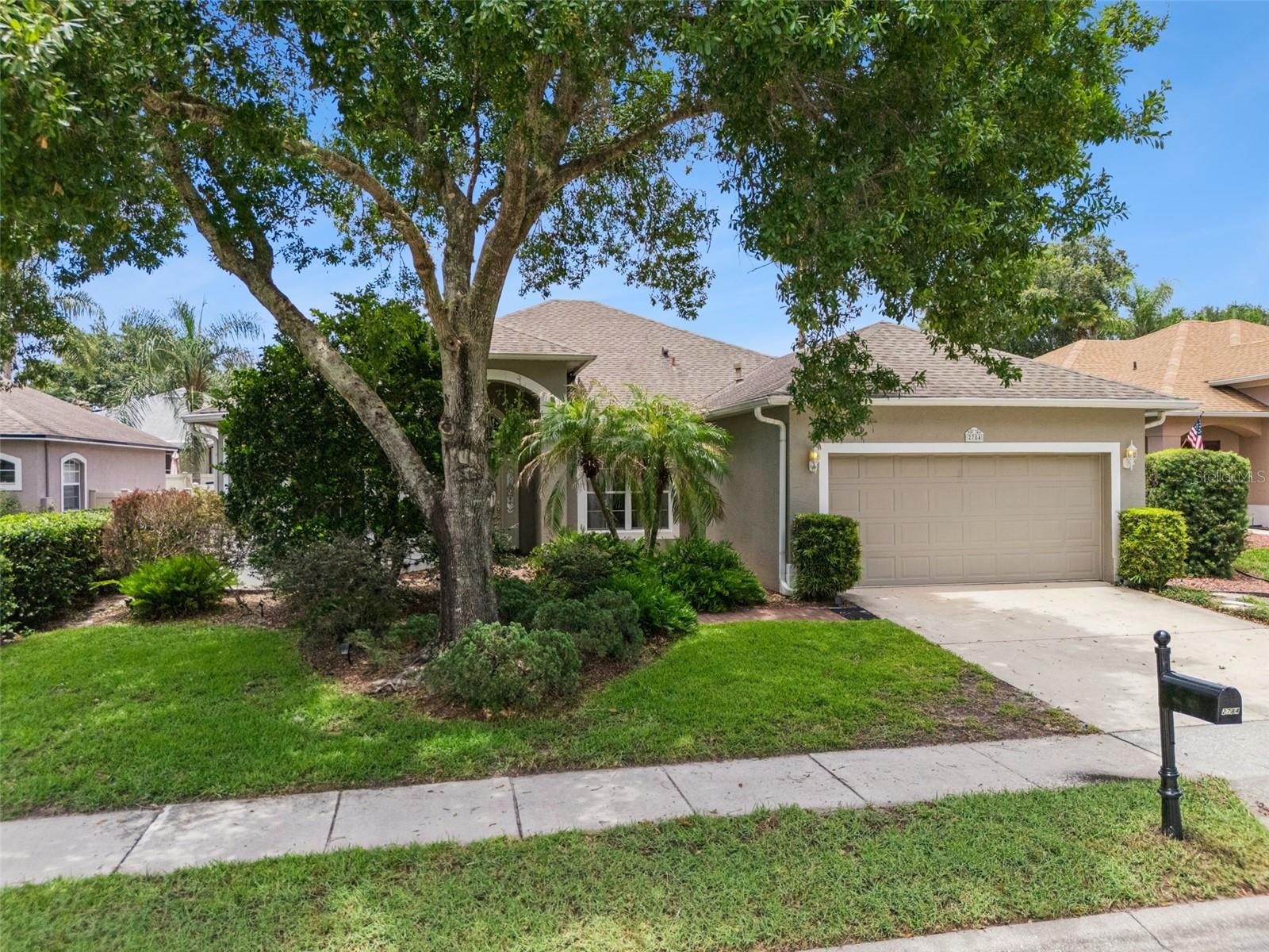 ALOMA WOODS PH 5 - Residential