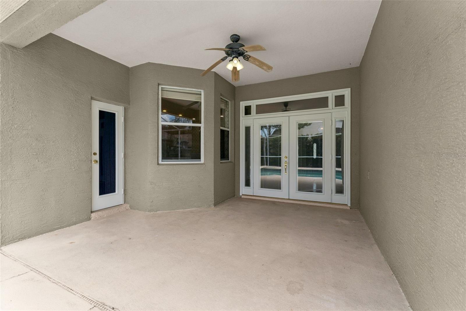 ALOMA WOODS PH 5 - Residential