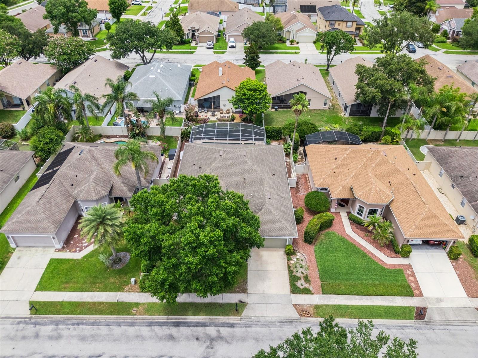 ALOMA WOODS PH 5 - Residential