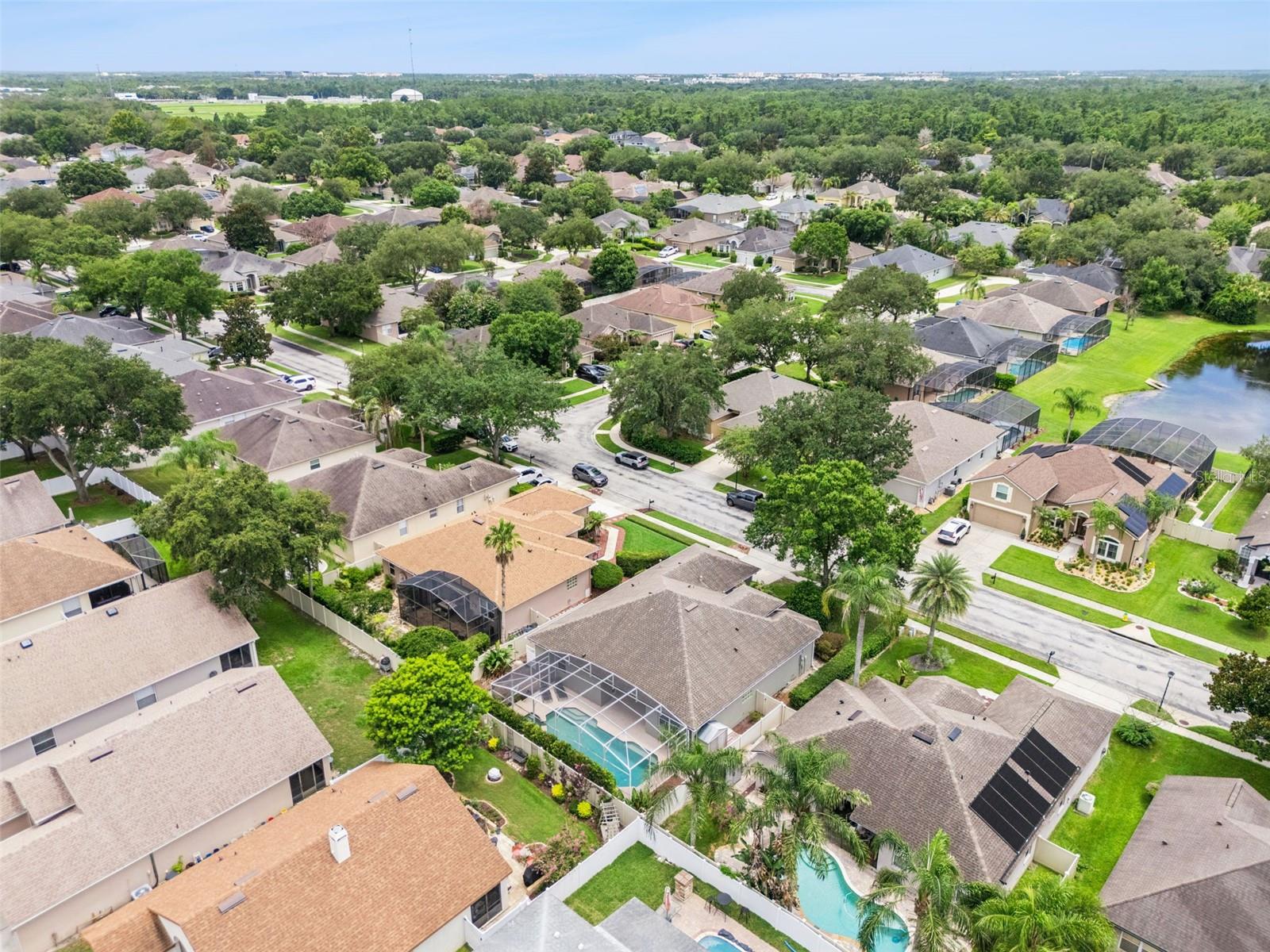 ALOMA WOODS PH 5 - Residential