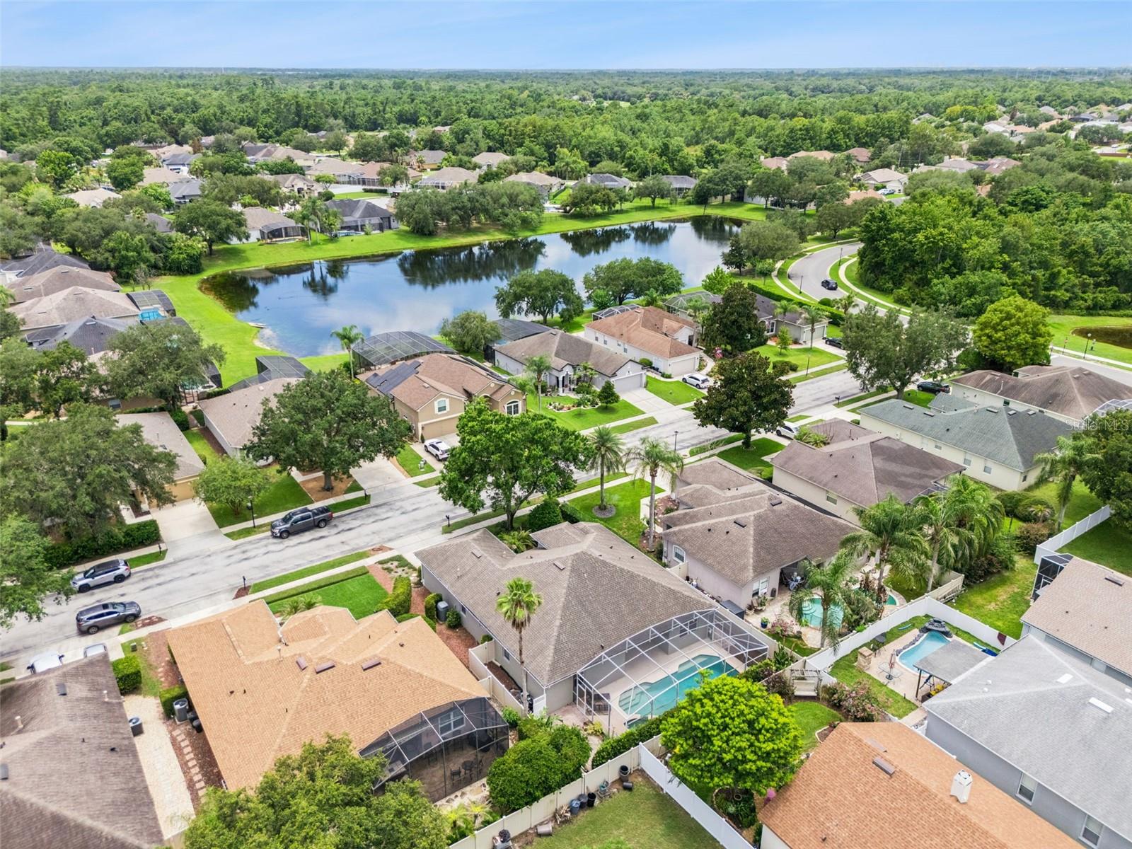 ALOMA WOODS PH 5 - Residential