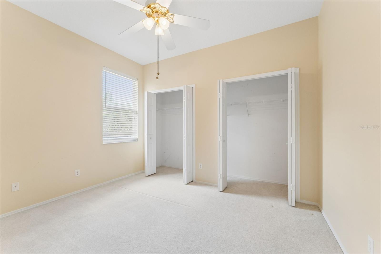 ALOMA WOODS PH 5 - Residential