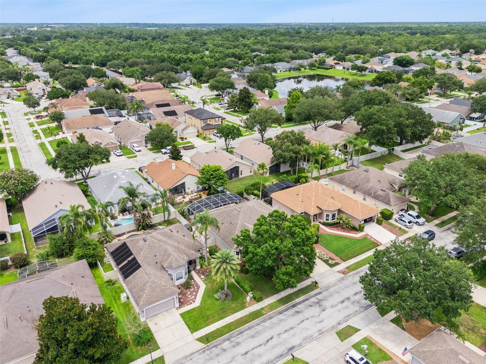 ALOMA WOODS PH 5 - Residential