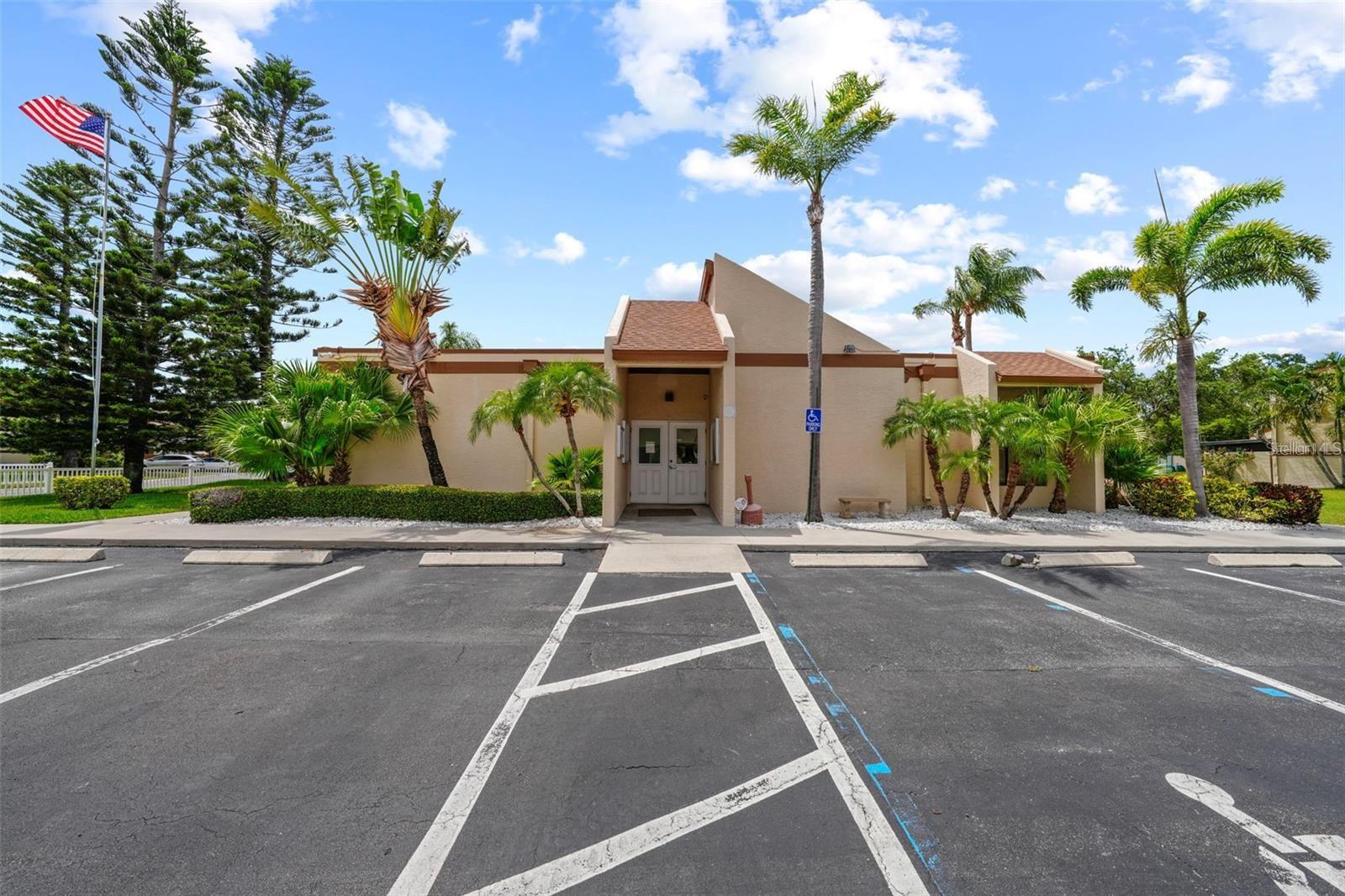TOWNHOMES OF LAKE SEMINOLE - Residential