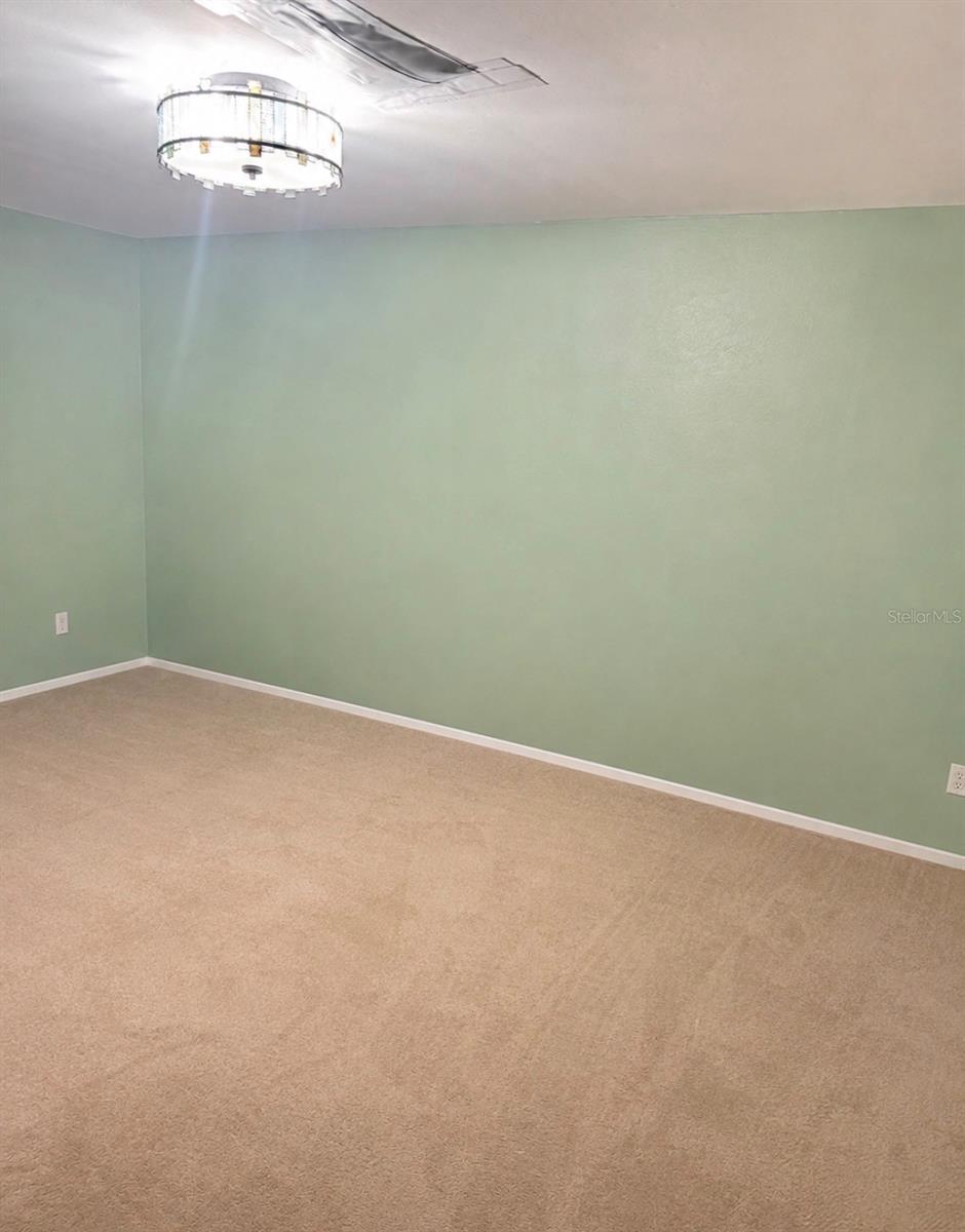 TOWNHOMES OF LAKE SEMINOLE - Residential