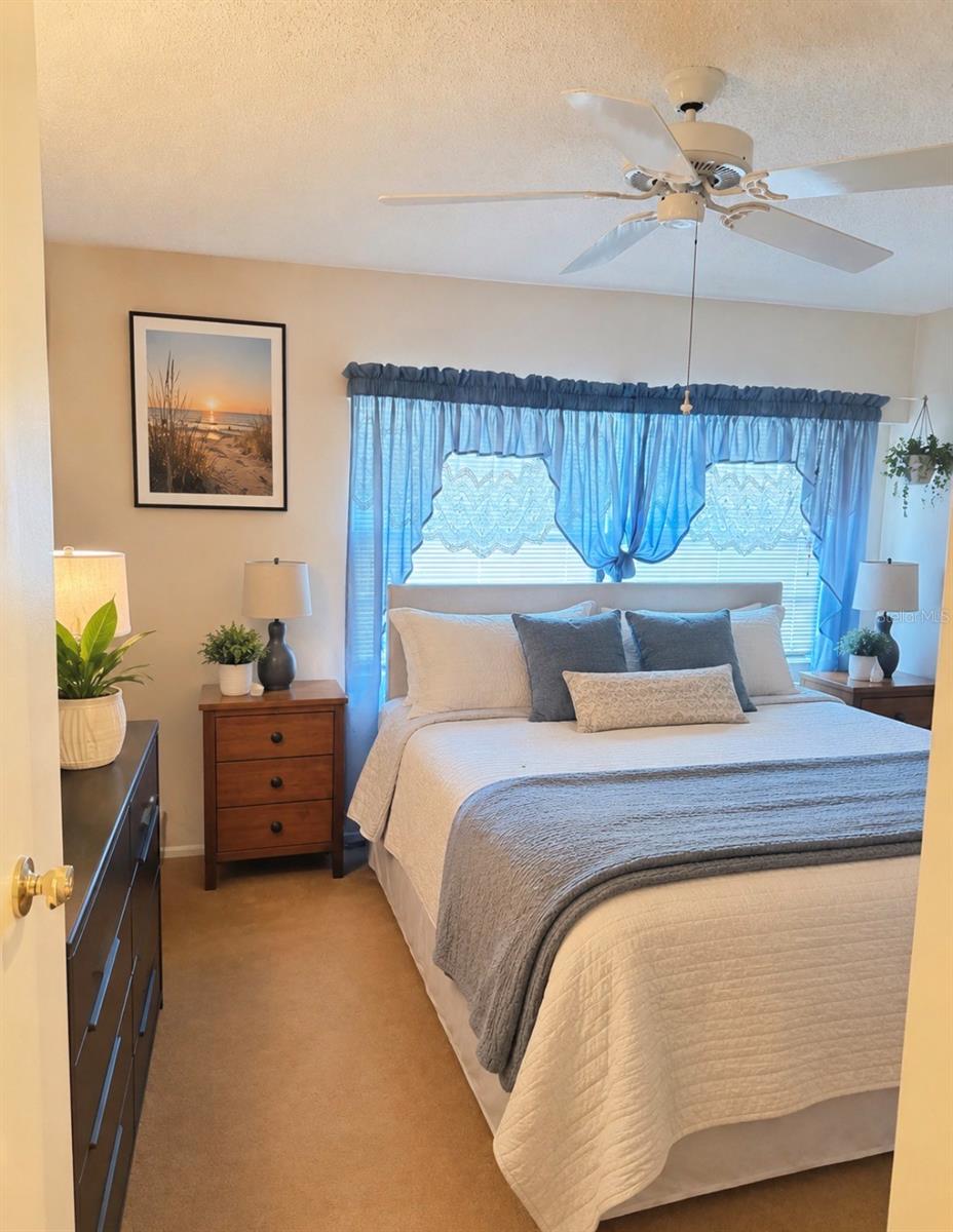 TOWNHOMES OF LAKE SEMINOLE - Residential