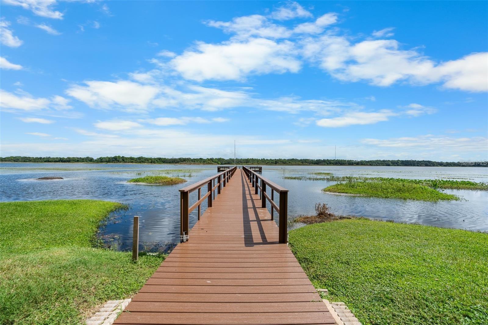 TOWNHOMES OF LAKE SEMINOLE - Residential