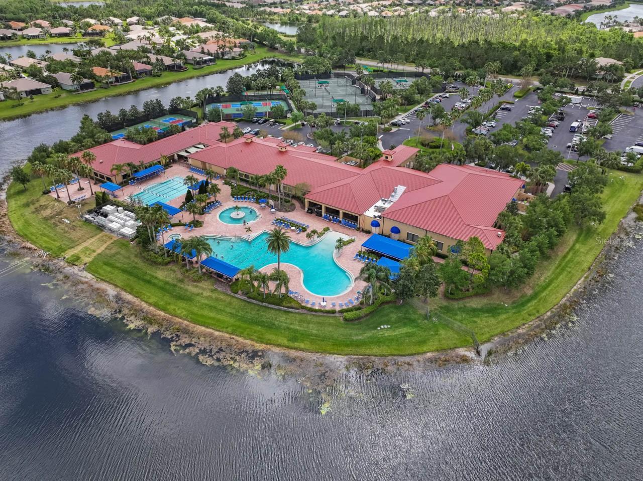 VALENCIA LAKES TR MM PH - Residential