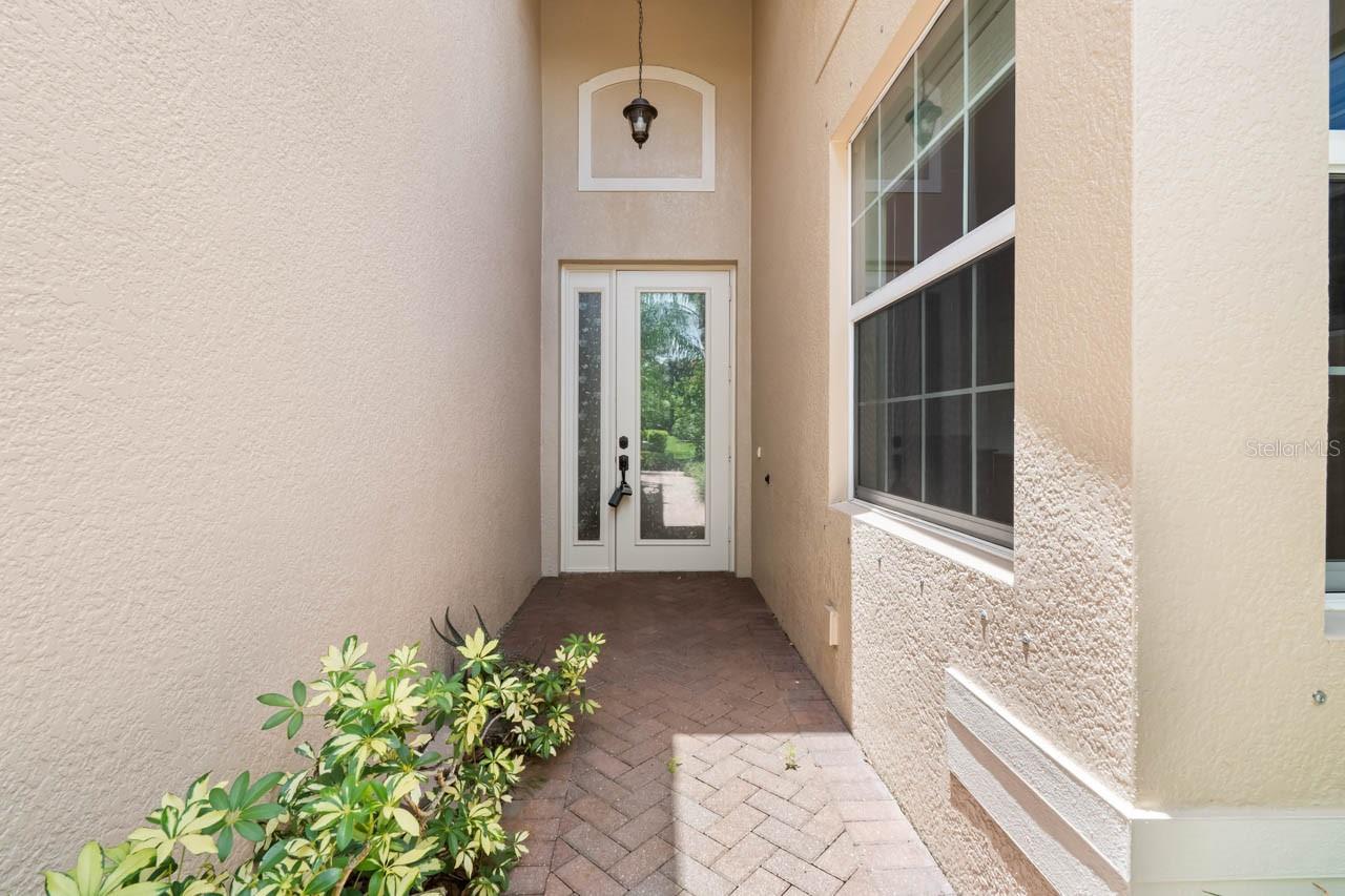 VALENCIA LAKES TR MM PH - Residential