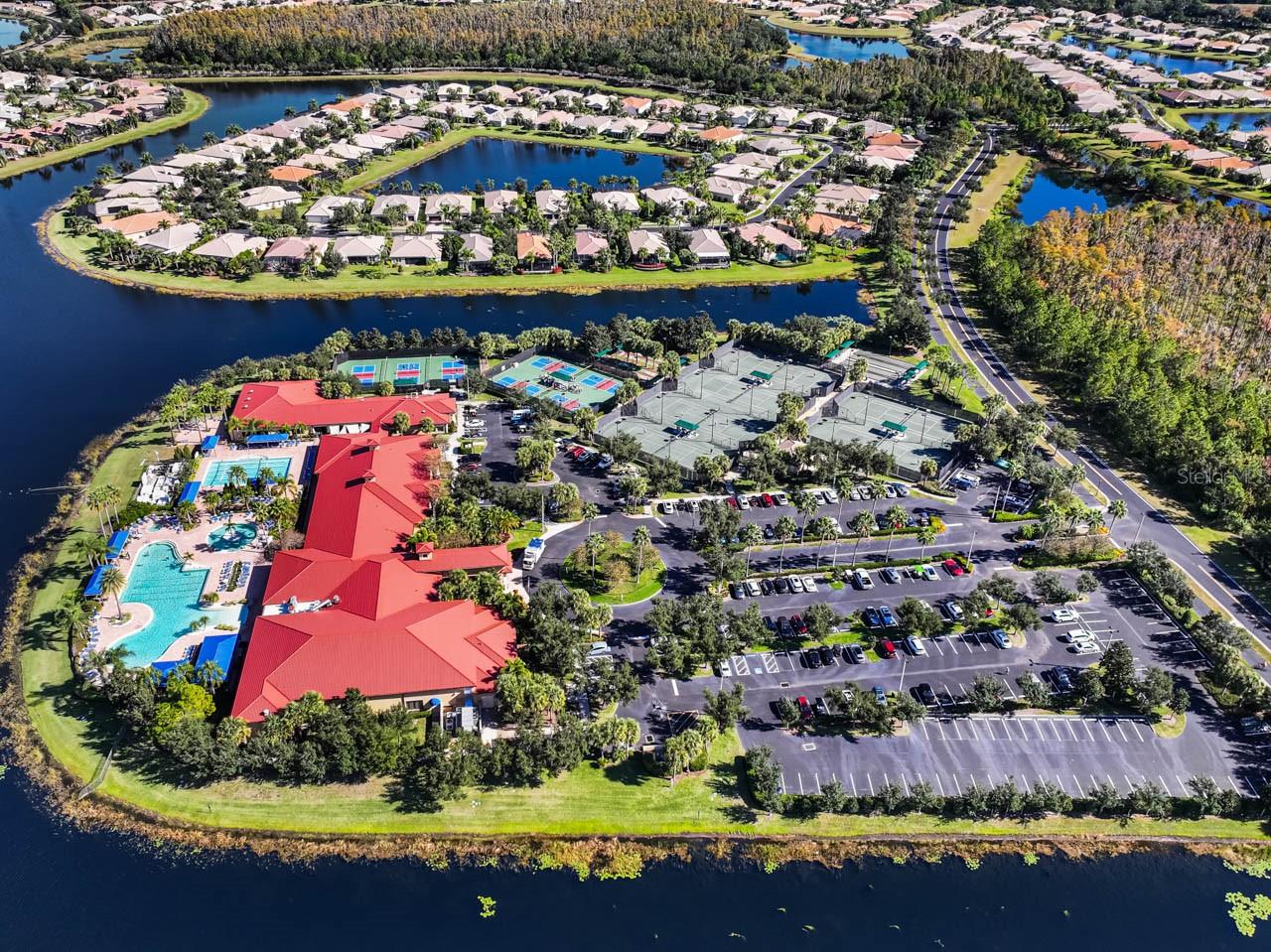VALENCIA LAKES TR MM PH - Residential